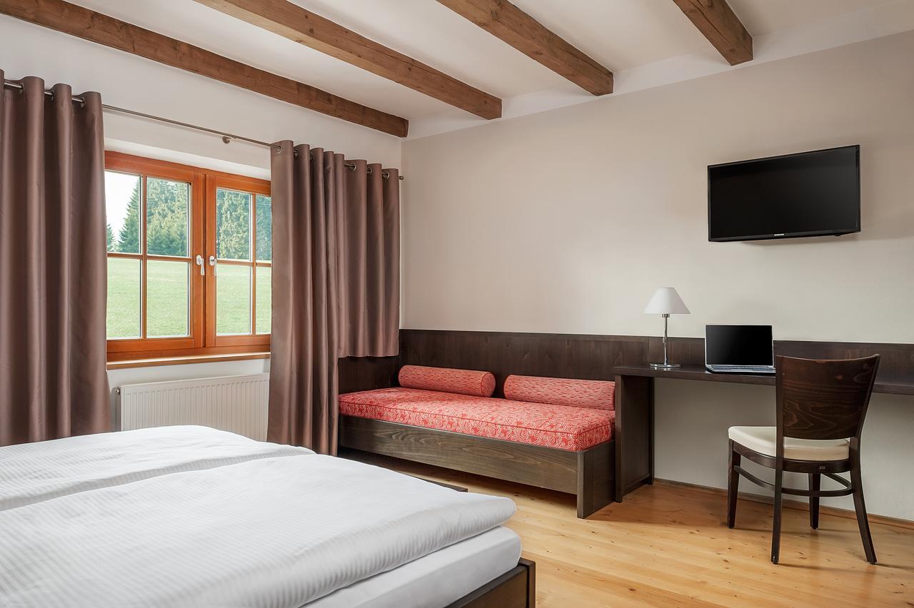 Aneta Hotel & Restaurant Vítkovice 外观 照片