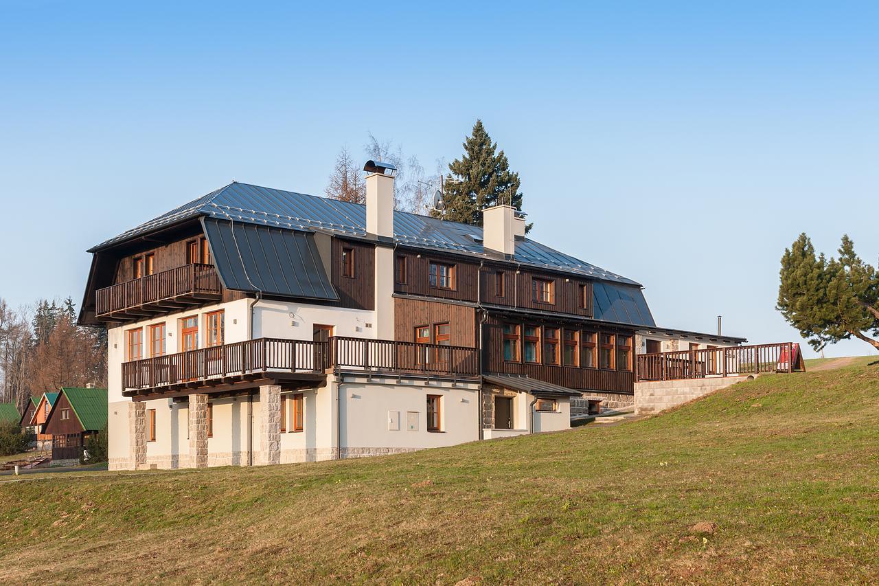 Aneta Hotel & Restaurant Vítkovice 外观 照片