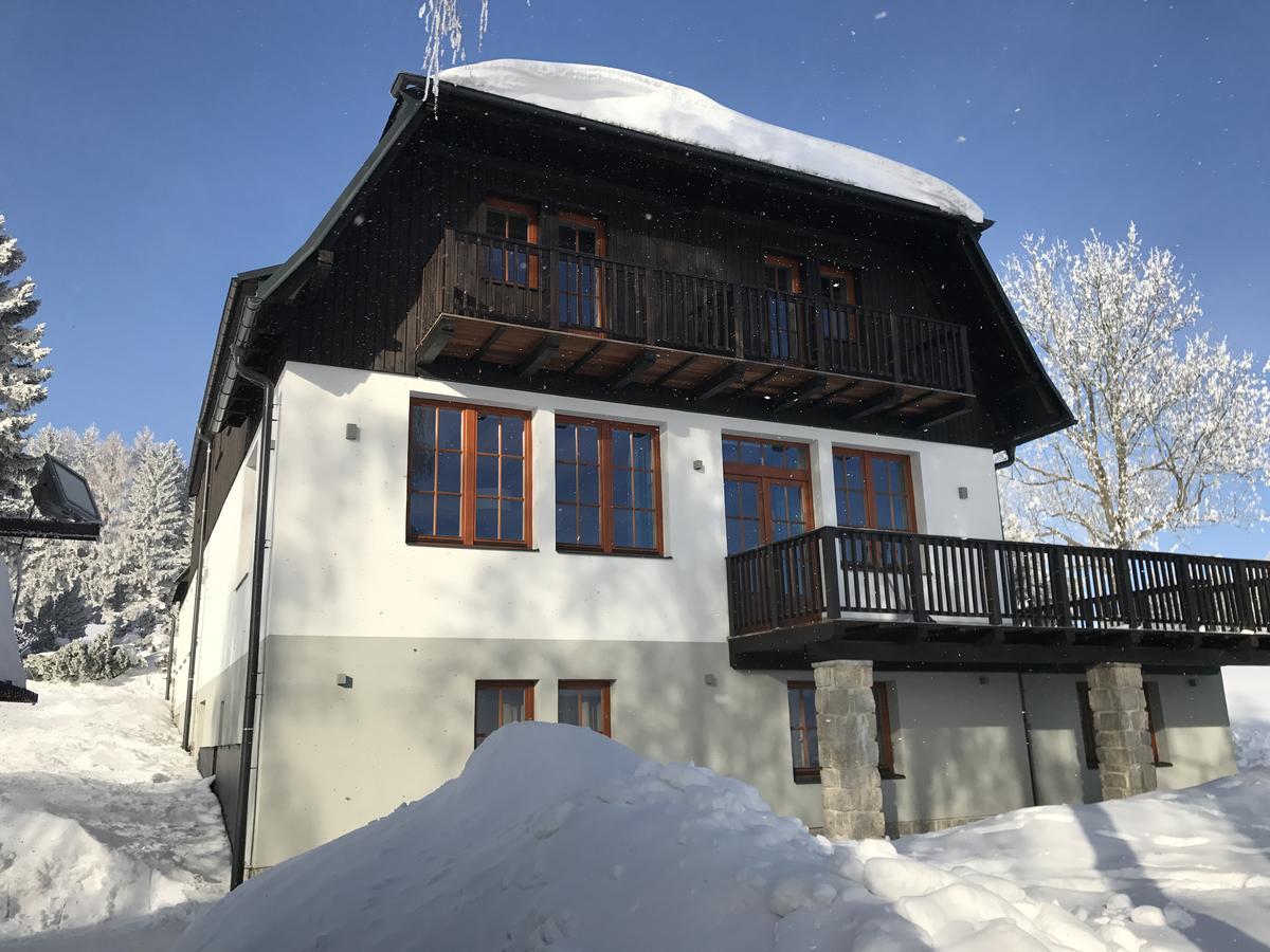 Aneta Hotel & Restaurant Vítkovice 外观 照片
