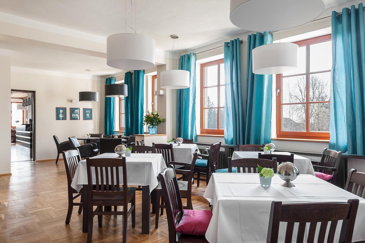 Aneta Hotel & Restaurant Vítkovice 外观 照片